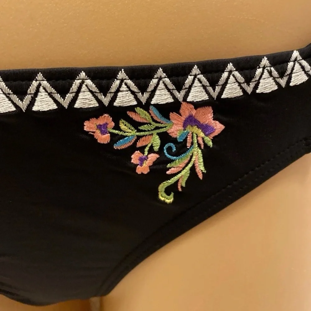 Gibson Latimer Black Bikini with Floral Embroidery Accent